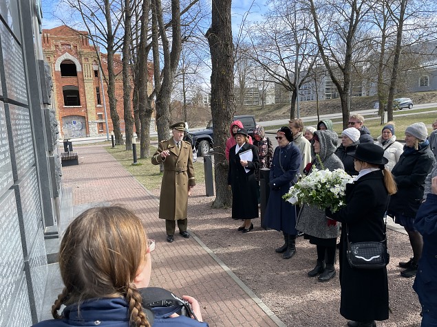 Naiskodukaitse Tallinna ringkonna mlestuspev viis naised Tondi sjakooli 