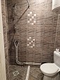 Naiskodukaitse V�su �ppe- ja puhkekeskus | V�su maja fotogalerii Tuba nr 2 - WC dushinurga ja kraa