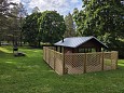 Naiskodukaitse V�su �ppe- ja puhkekeskus | V�su maja fotogalerii Saunamaja, eemal grill 