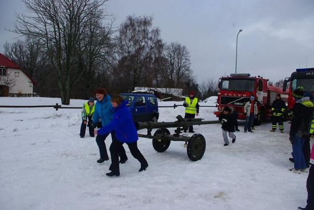 Eesti Vabariigi 94. aastapeva thistamine Valgas ja Otepl