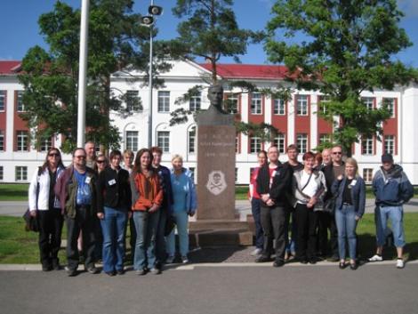 Naiskodukaitse Tartu ringkond vrustas Soome reservohvitsere