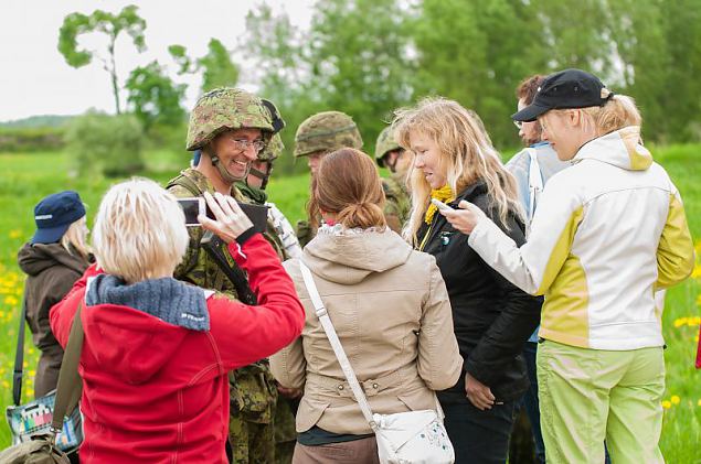 Avalike suhete vistluse vitis teist korda jrjest Tartu ringkond