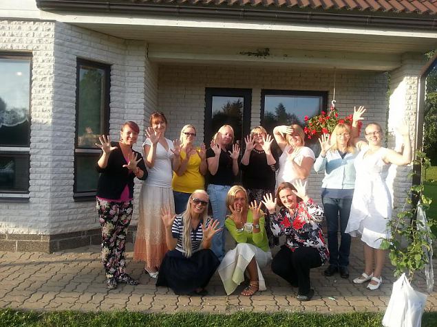 Rapla jaoskonnal on nina juba le laua re