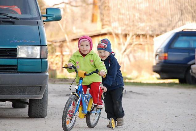 Naiskodukaitse fotokonkursile ''Heategu lbi minu silmade'' esitatud td