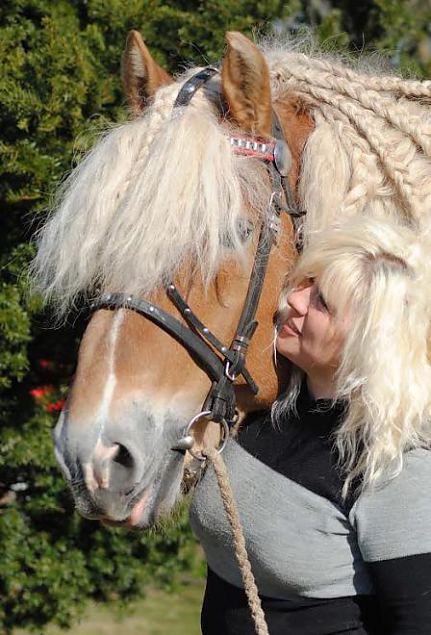 Naiskodukaitse fotokonkursile ''Heategu lbi minu silmade'' esitatud td