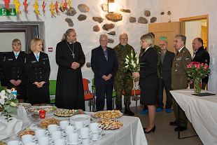 Hiiumaa naiskodukaitsjad said omale lipu