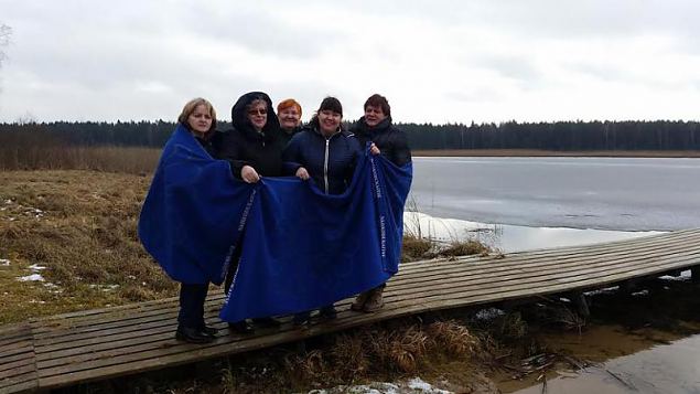 Meie naised Naiskodukaitse kultuurigrupi erialavõistlusel Järvamaal
