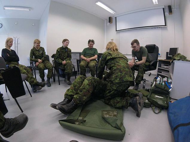 Prnumaa naiskodukaitsjad klastasid Tapa sjavelinnakut