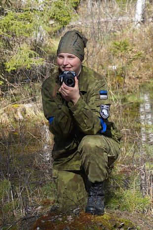 Naiskodukaitsja Karoline Malk on mereve ainus naisajateenija