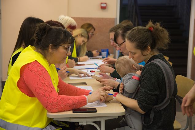 Mandrilt tormisele saarele inimesi evakueerima