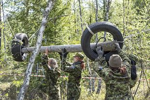 Naiskodukaitse laskevistlus Lne ringkonna moodi