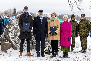 President Alar Karis andis Valklas kodanikupetuse vlitunni