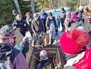 Karksi naised kutsusid klalised punkrisse