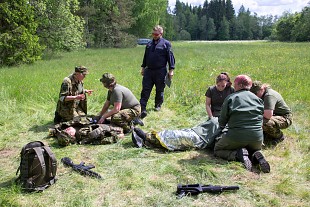 Esmaabi vistlus kasvatas kokku