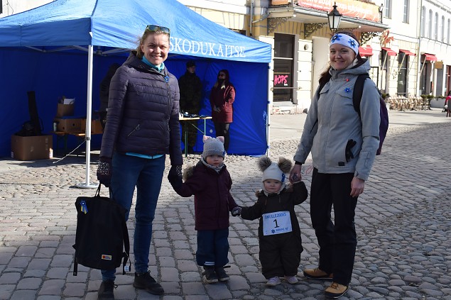 Noored emad Naiskodukaitses: kik omandatud kogemused ja ppetunnid on meid emarolli vljakutseteks ette valmistanud! 