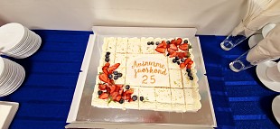 Naiskodukaitse Avinurme jaoskond thistas 25. snnipeva