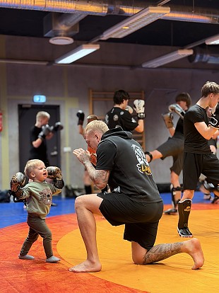 Fotojahi „Paps ja laps“ vitis Karmen Aru sdamlik spordikaader