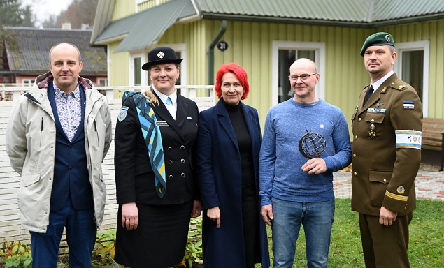 Jrvamaa Aasta Isa 2025 tiitel lks Tri linna tublile perepeale – Indrek Andersonile!