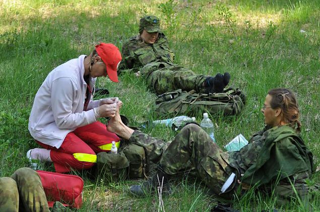 Naiskodukaitse koormusmatk 2011