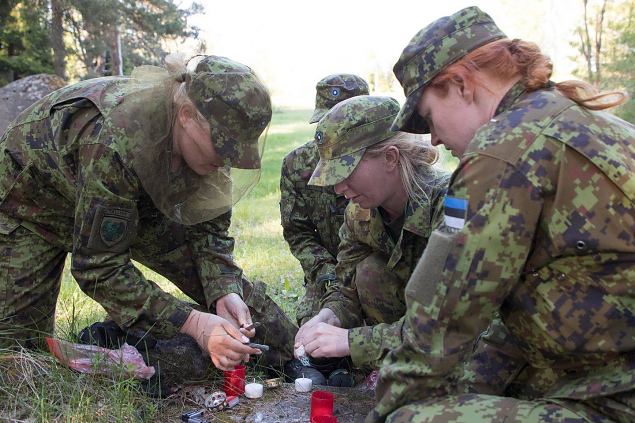 Naiskodukaitse koormusmatk 